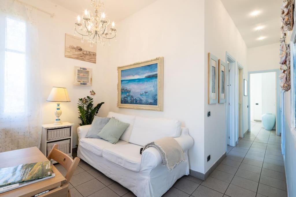 Apartmán Art Of Living 100 Meters From The Sea. Marina di Pietrasanta Exteriér fotografie